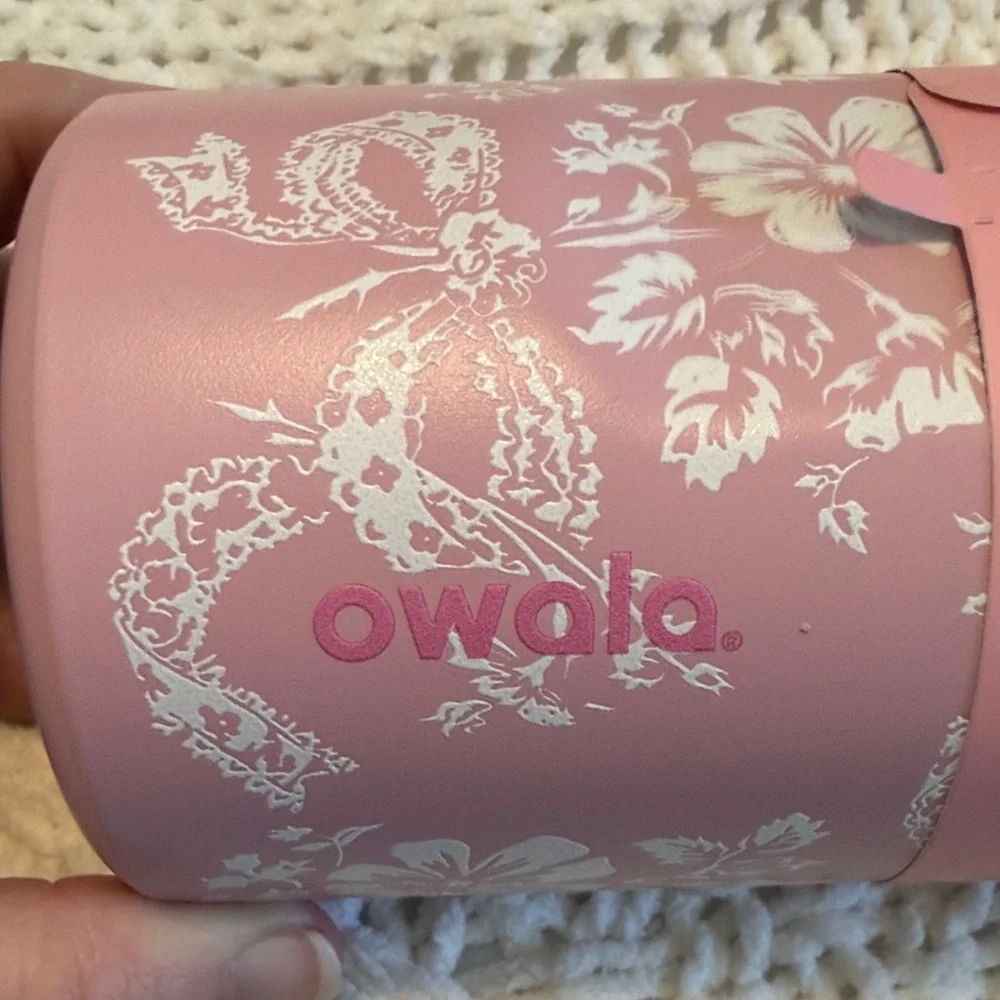 Owala Pink Floral 24 oz Insulated Water Bottle with Built-In Straw - Picture 3 of 9